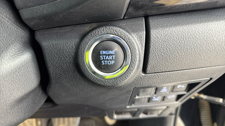 Toyota Hilux Diesel Invincible X D/Cab Pick Up 2.8 D-4D Auto
